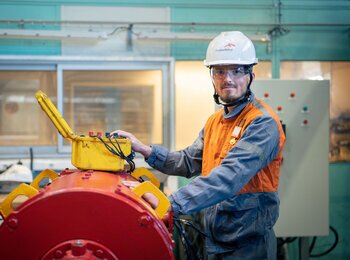 Une légion d'honneur des apprentis pour Teoman, l'un de nos alternants