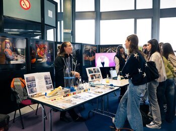 Filles de Steel : « l'industrie a tout pour vous accueillir »