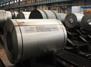 ArcelorMittal aide l'équipe de rugby de Pau à intensifier son jeu